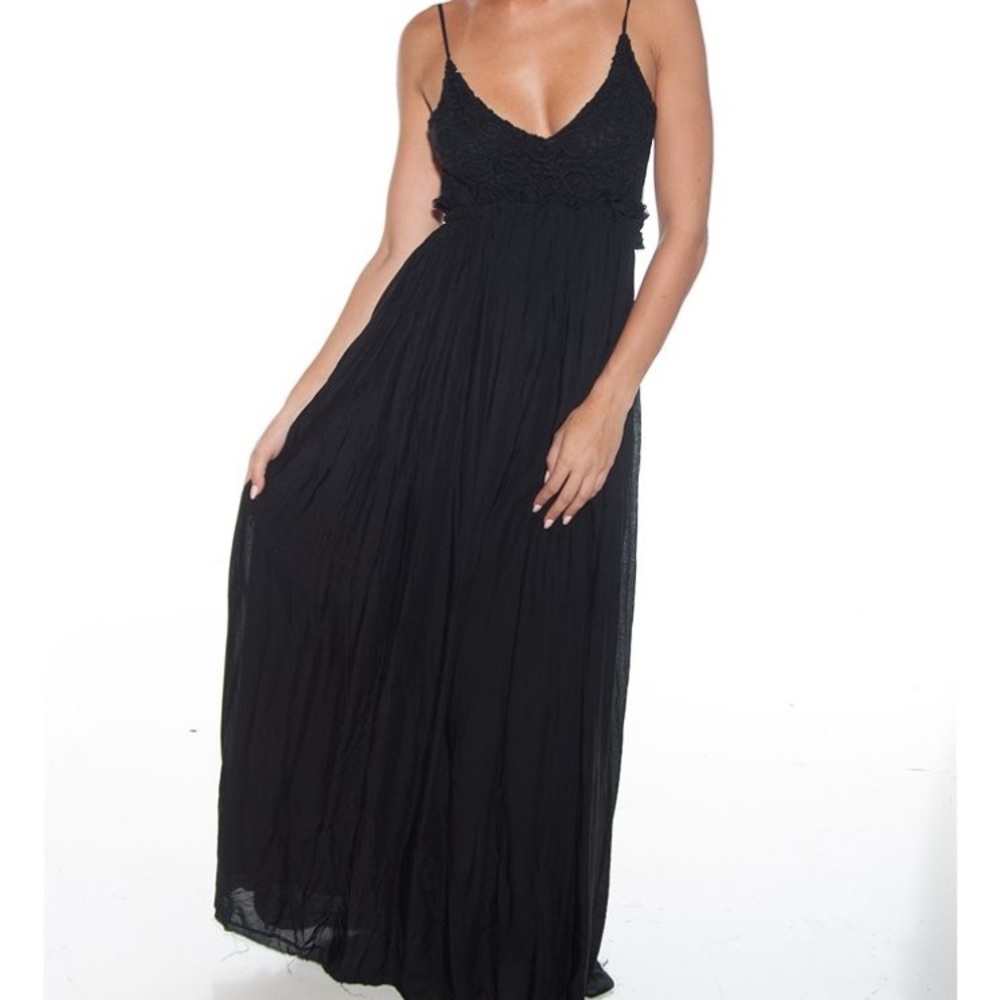 Miss Avenue Open Back Black Maxi Dress Medium New